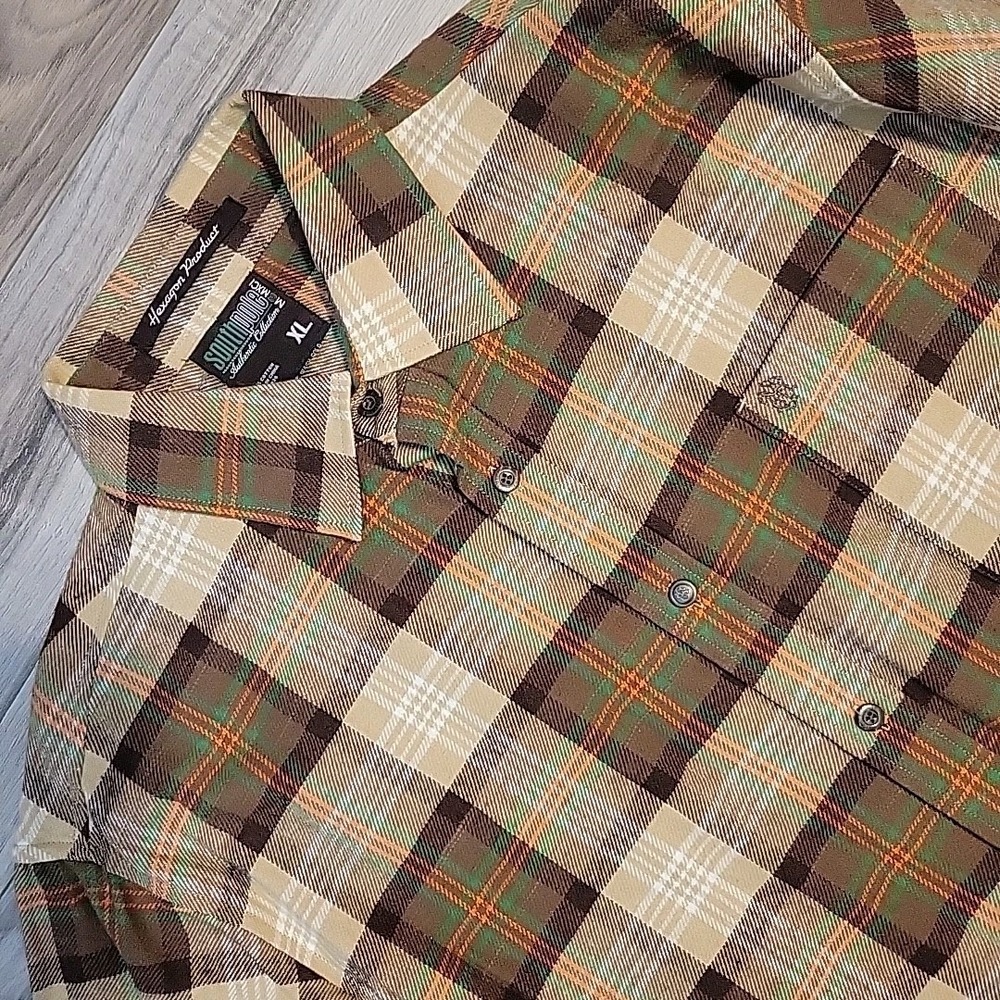 Southpole Authentic Collection Fannel Shirt Mens‎ XL Brown Beige Plaid Button Up